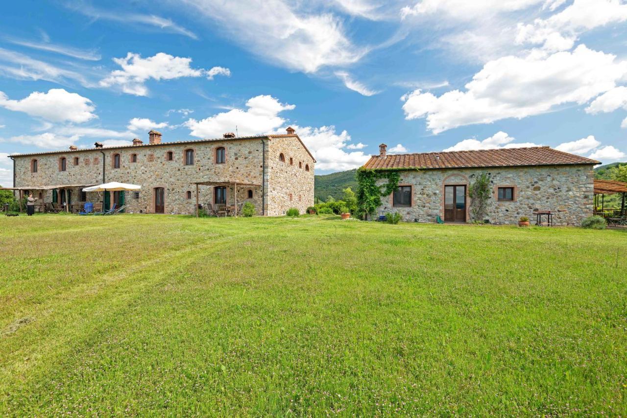 Agriturismo Fattoria Di Statiano Помаранче Экстерьер фото