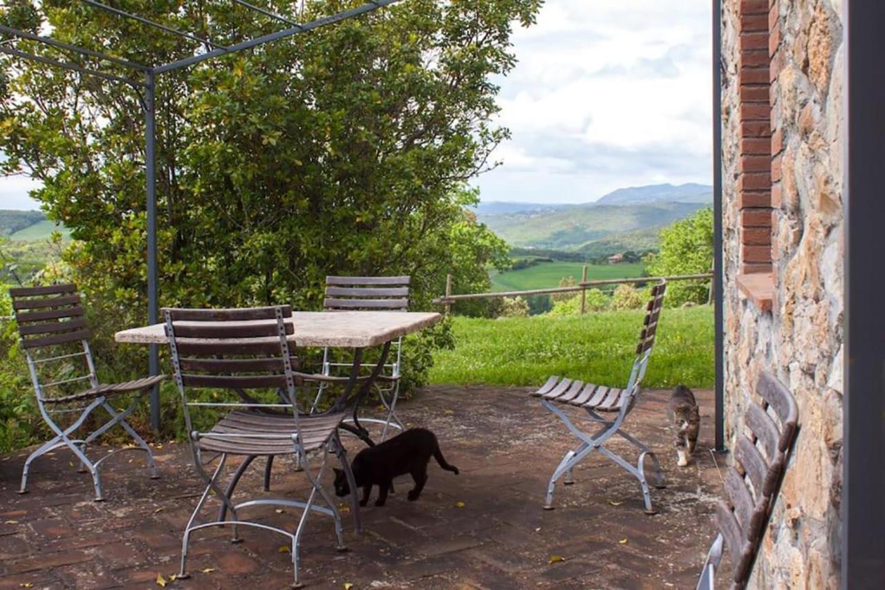 Agriturismo Fattoria Di Statiano Помаранче Экстерьер фото
