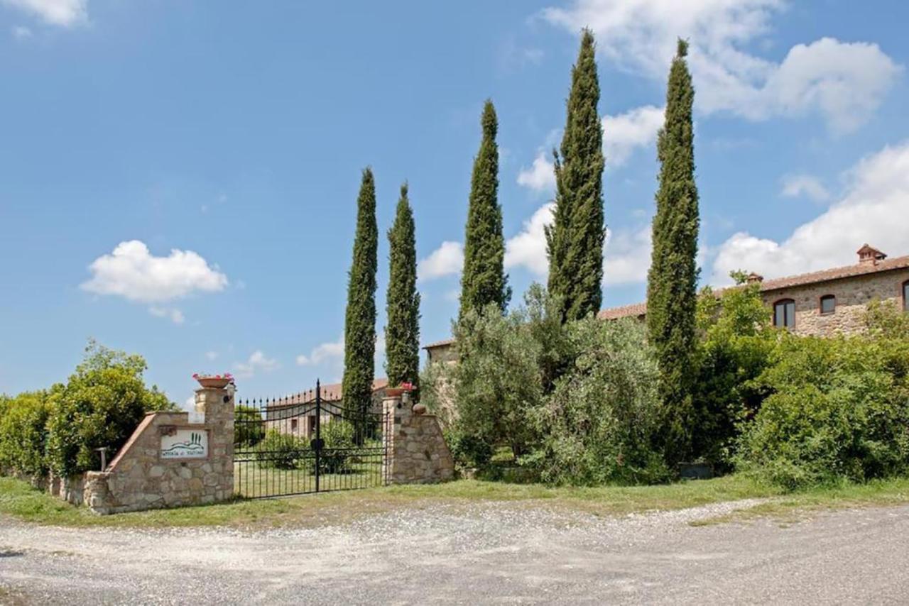 Agriturismo Fattoria Di Statiano Помаранче Экстерьер фото