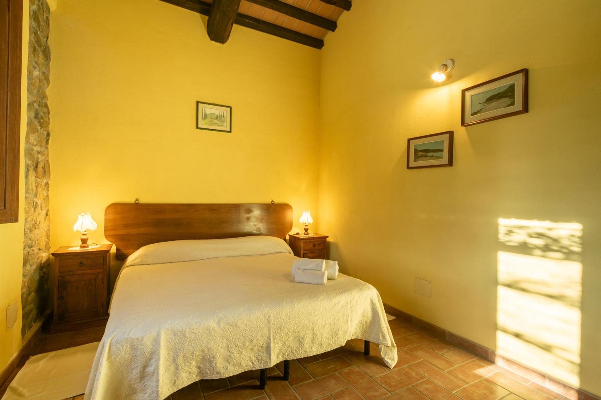 Agriturismo Fattoria Di Statiano Помаранче Экстерьер фото