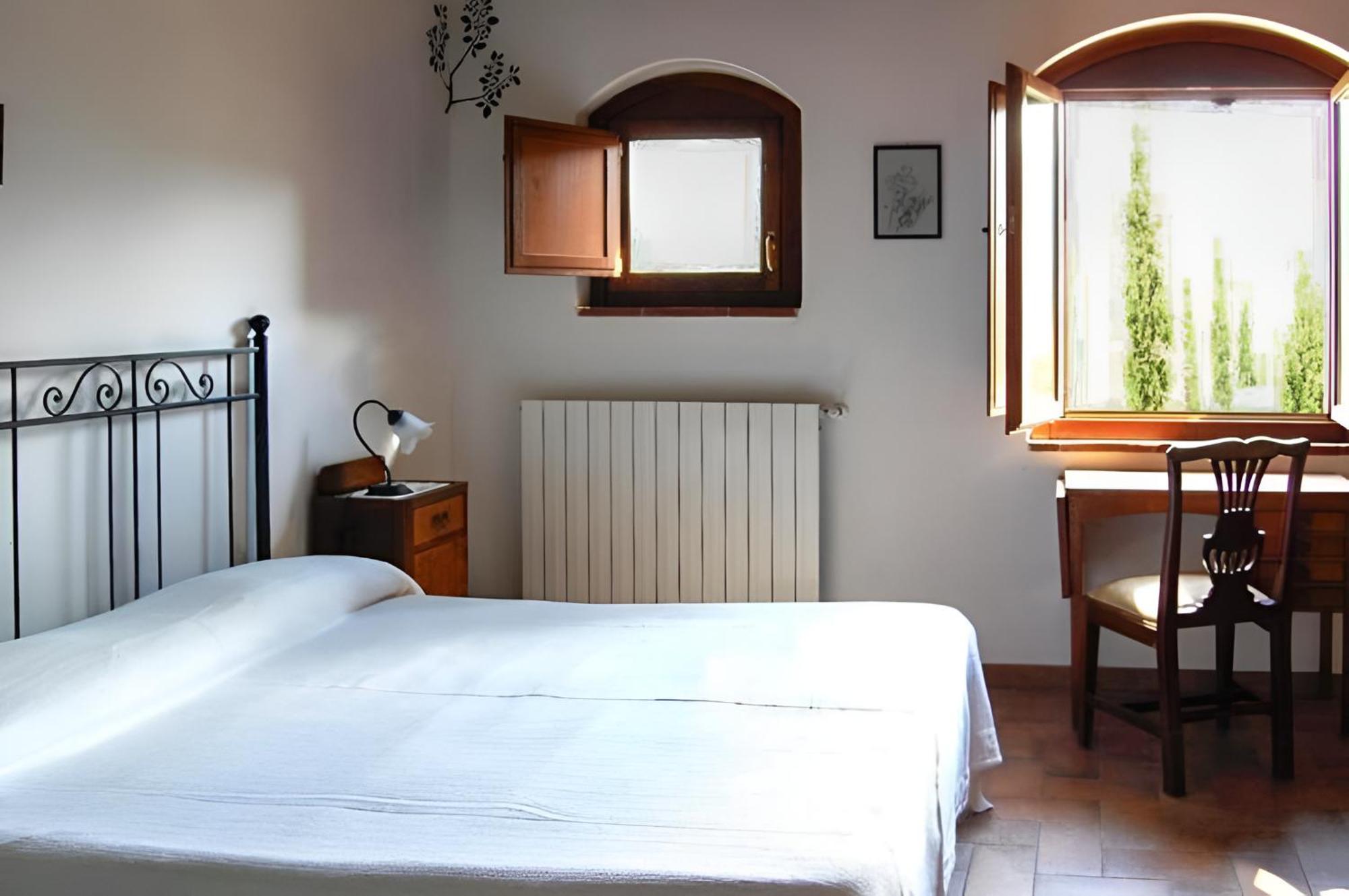 Agriturismo Fattoria Di Statiano Помаранче Экстерьер фото